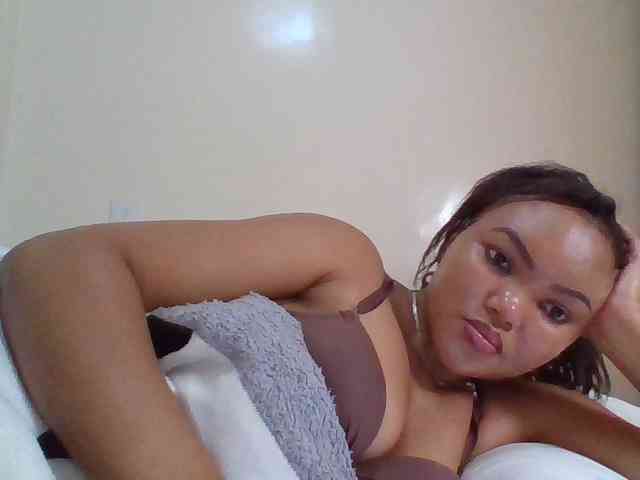 Blackmelanin1 webcam