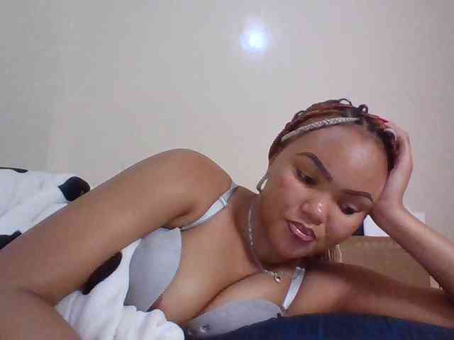 Blackmelanin1 webcam