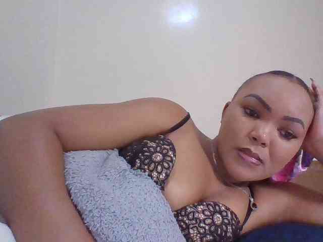 Blackmelanin1 webcam