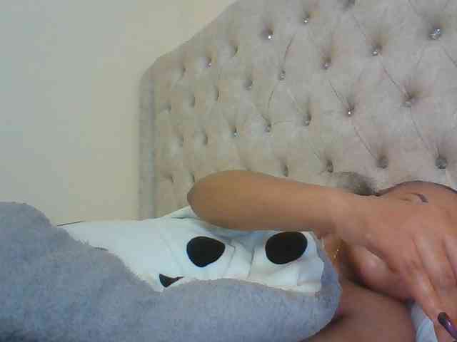 Blackmelanin1 webcam