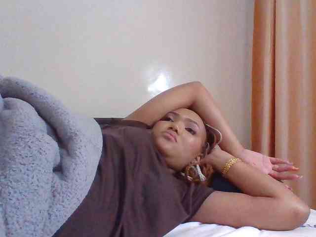 Blackmelanin1 webcam