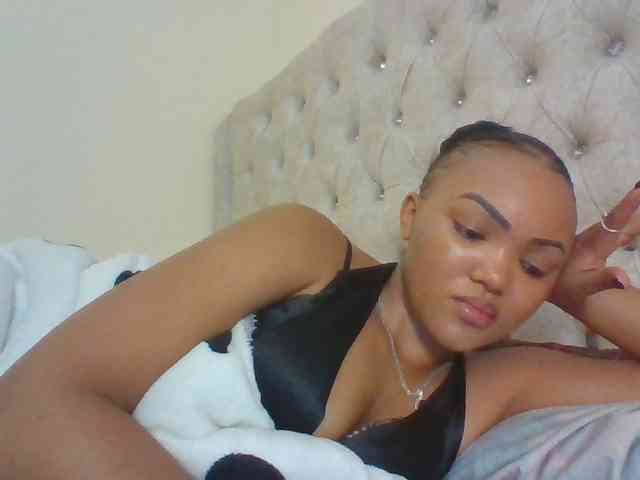 Blackmelanin1 webcam