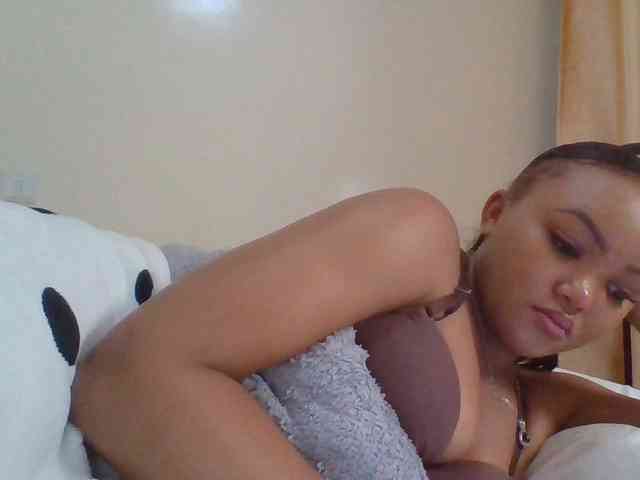 Blackmelanin1 webcam