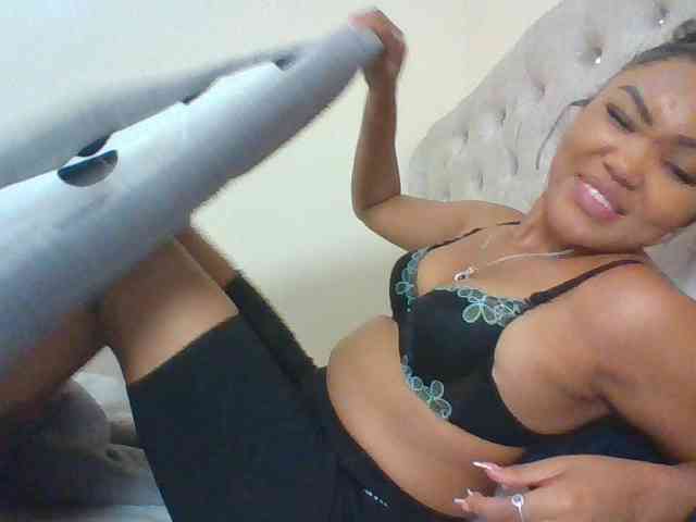 Blackmelanin1 webcam