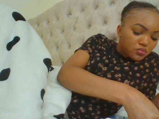 Blackmelanin1 webcam