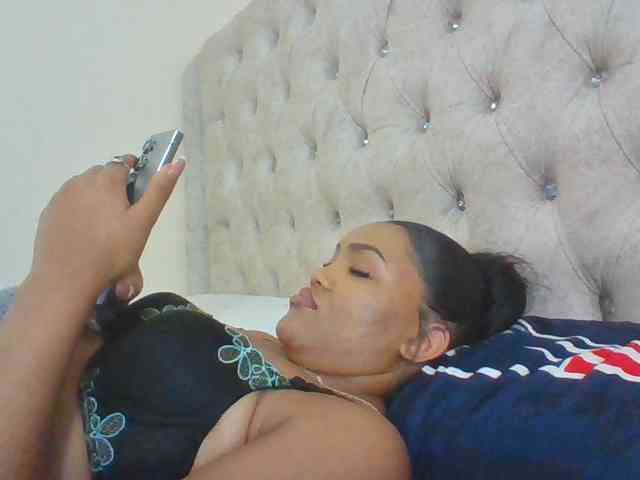 Blackmelanin1 webcam