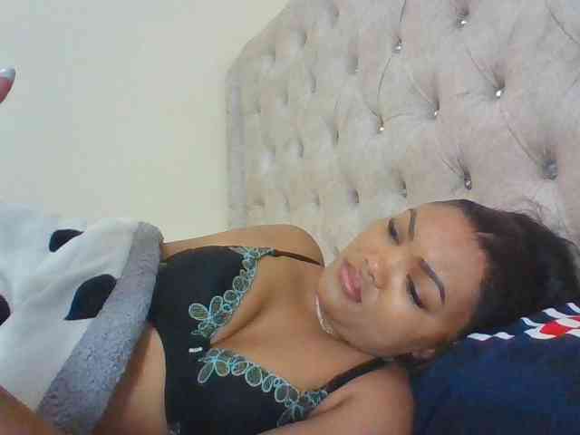 Blackmelanin1 webcam