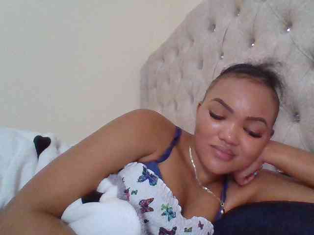 Blackmelanin1 webcam