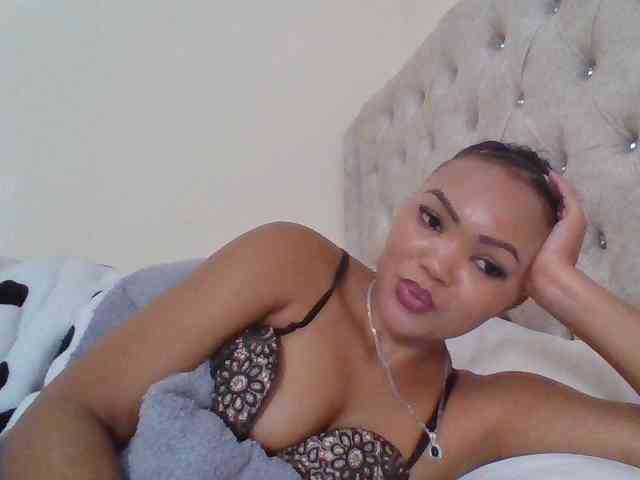 Blackmelanin1 webcam