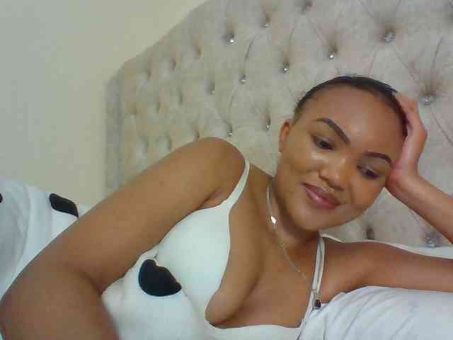 Blackmelanin1 webcam