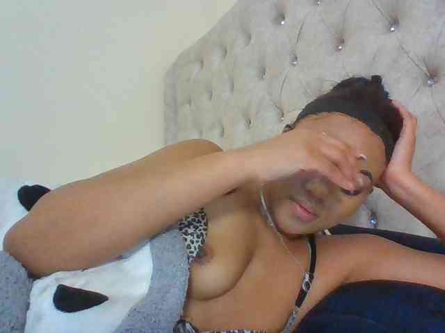 Blackmelanin1 webcam