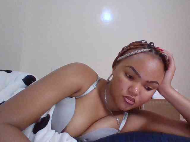 Blackmelanin1 webcam