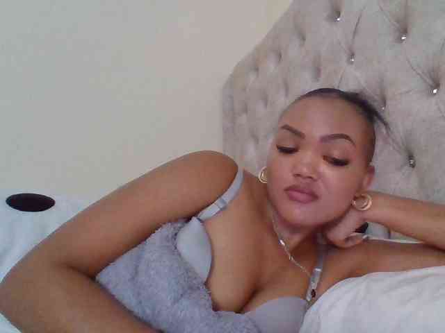 Blackmelanin1 webcam