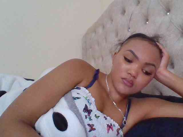 Blackmelanin1 webcam