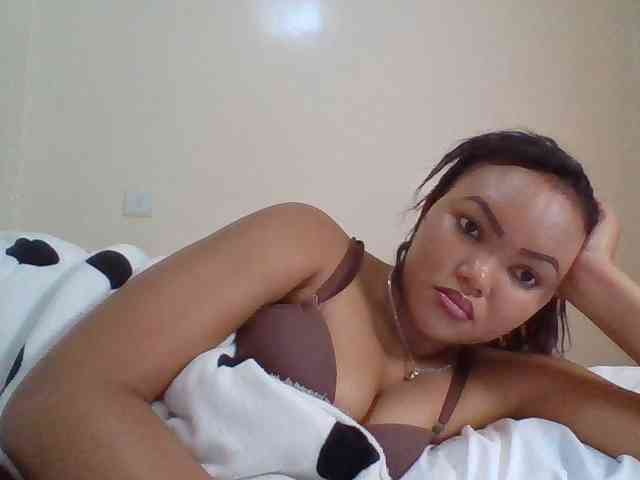 Blackmelanin1 webcam