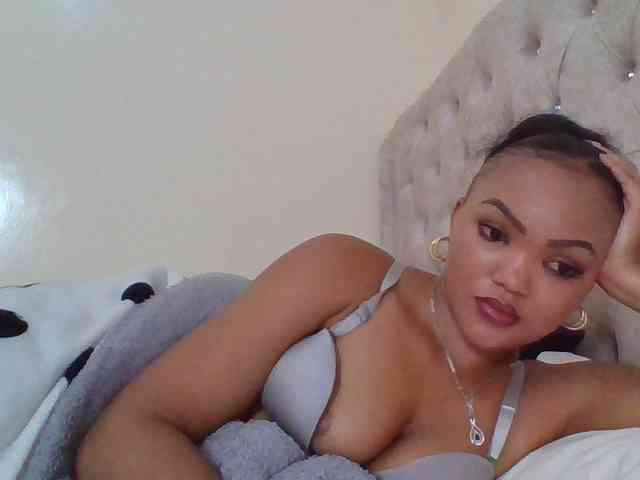 Blackmelanin1 webcam