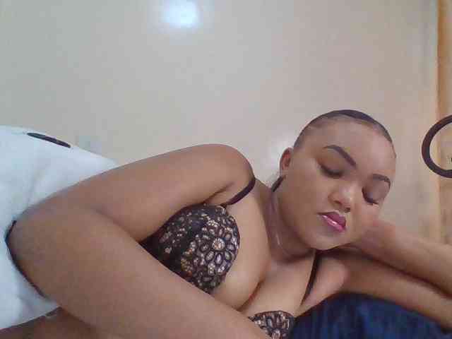 Blackmelanin1 webcam