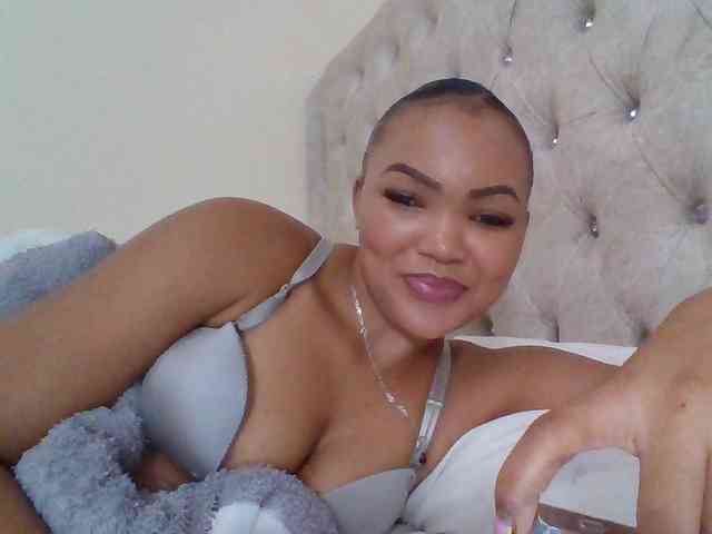 Blackmelanin1 webcam