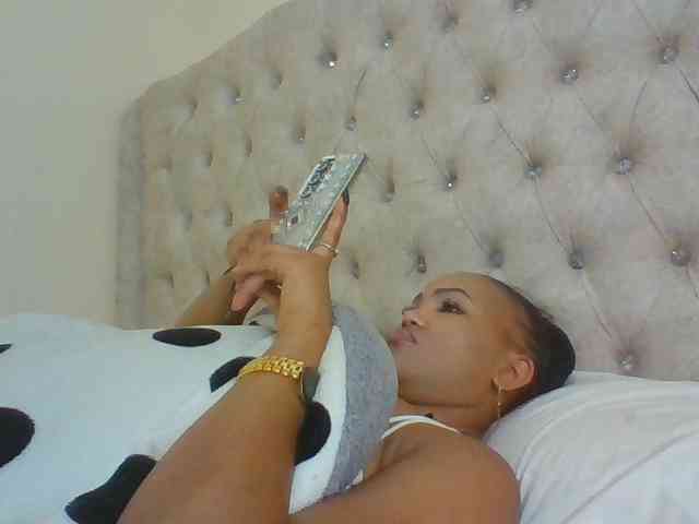Blackmelanin1 webcam