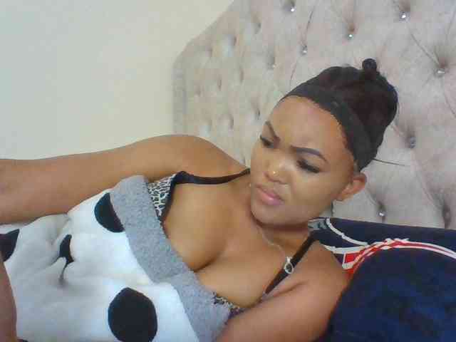 Blackmelanin1 webcam