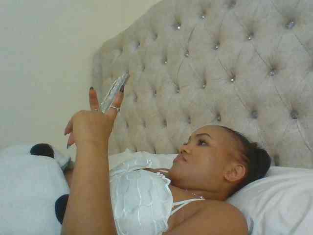 Blackmelanin1 webcam