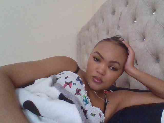 Blackmelanin1 webcam