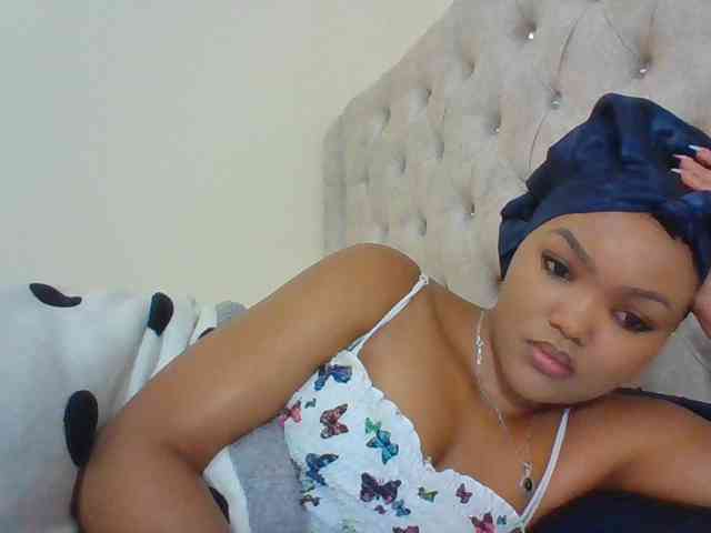 Blackmelanin1 webcam