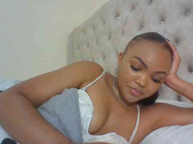 Blackmelanin1 webcam