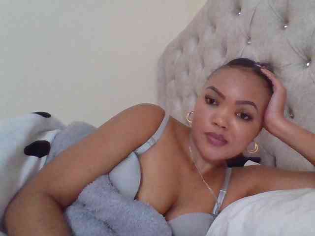 Blackmelanin1 webcam