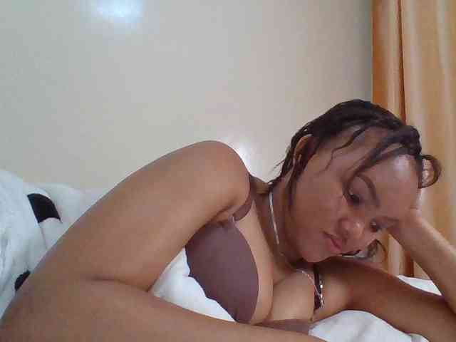 Blackmelanin1 webcam