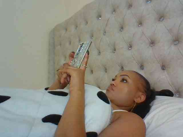 Blackmelanin1 webcam