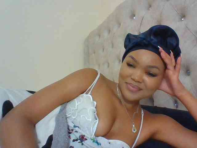 Blackmelanin1 webcam