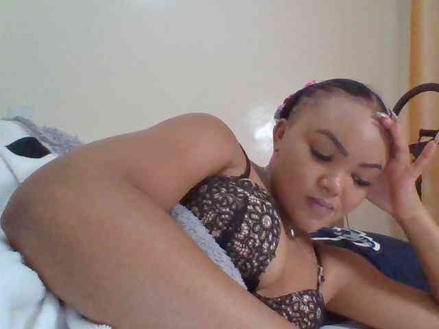 Blackmelanin1 webcam