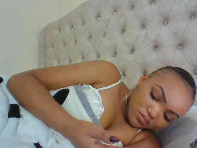 Blackmelanin1 webcam