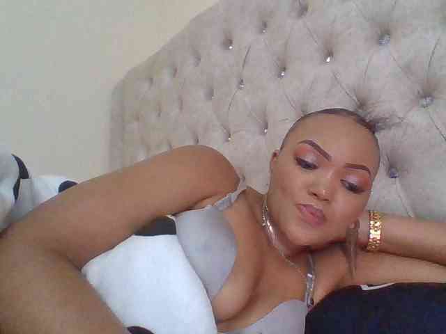 Blackmelanin1 webcam