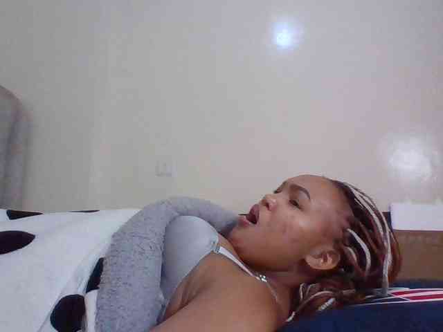 Blackmelanin1 webcam