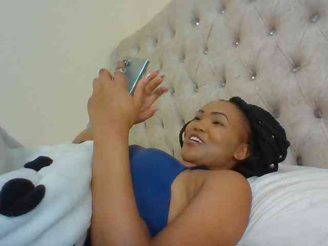 Blackmelanin1 webcam