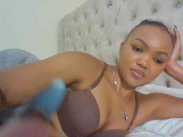 Blackmelanin1 webcam