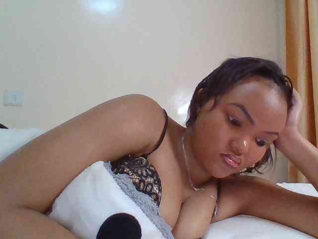 Blackmelanin1 webcam