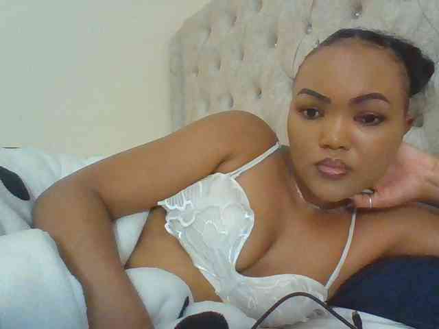 Beautystar12's webcam live show