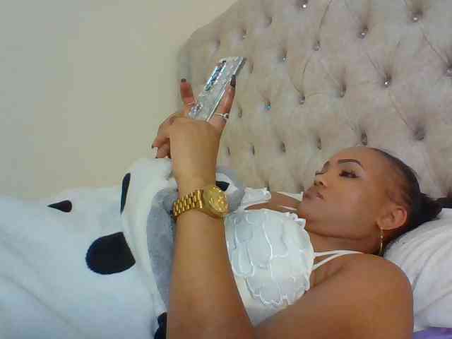 Blackmelanin1 webcam