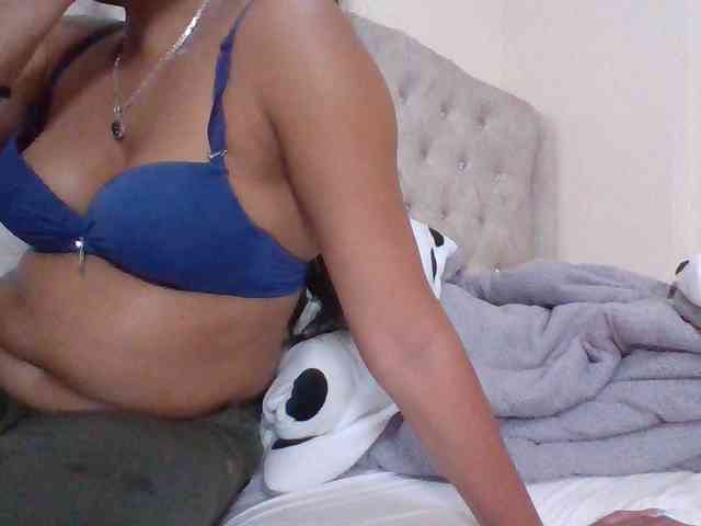 Blackmelanin1 webcam