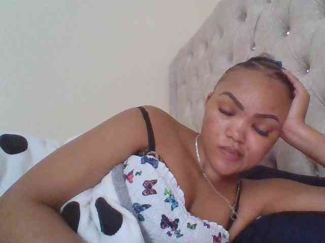 Blackmelanin1 webcam