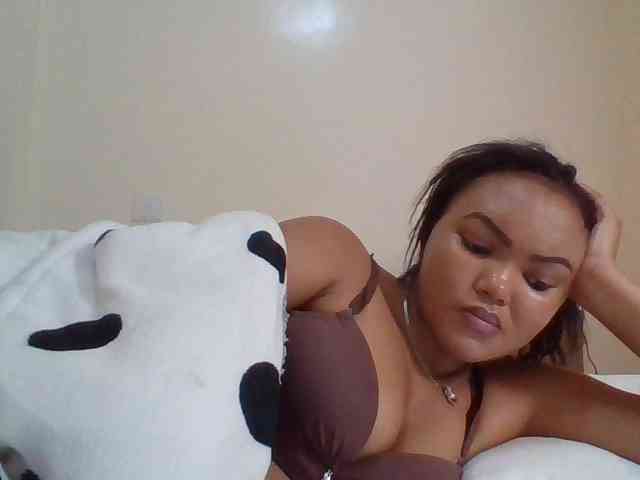 Blackmelanin1 webcam