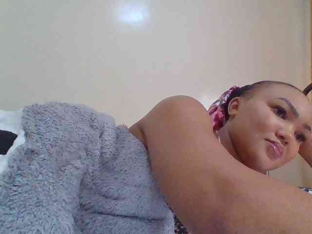 Blackmelanin1 webcam