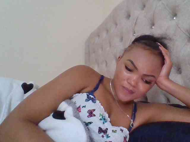 Blackmelanin1 webcam