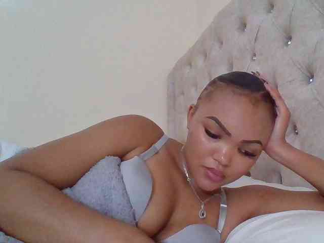 Blackmelanin1 webcam