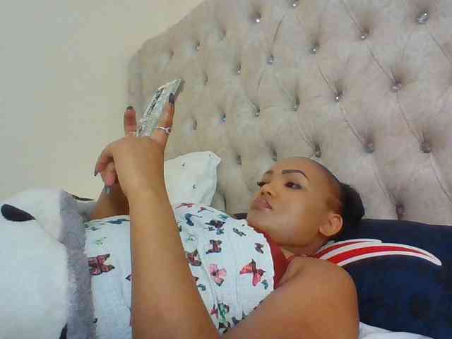 Blackmelanin1 webcam