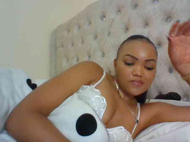Blackmelanin1 webcam