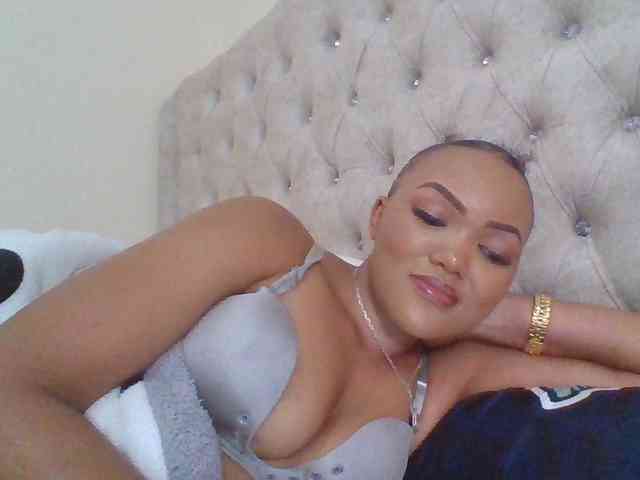 Blackmelanin1 webcam